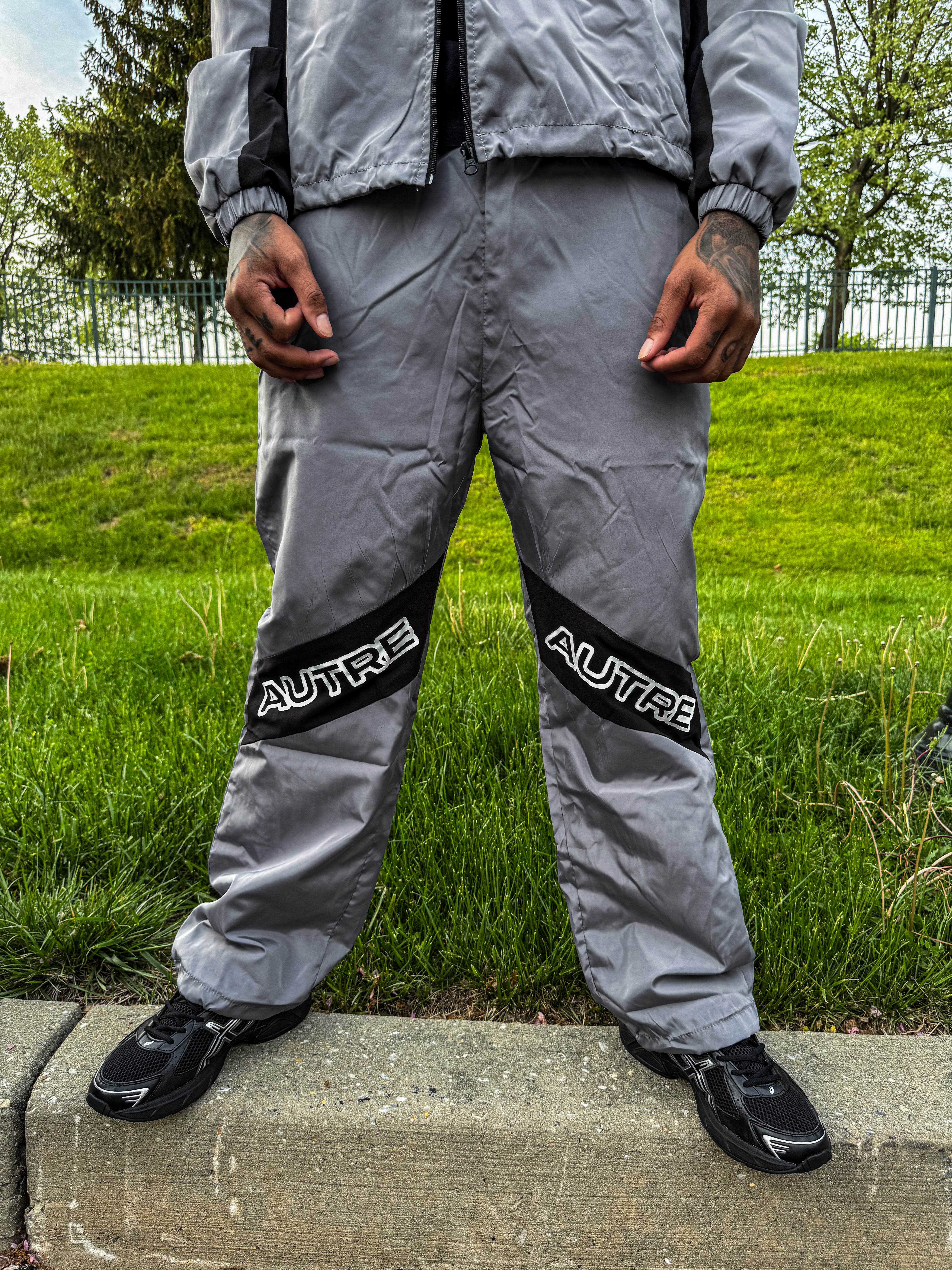 AC1 Windbreaker PANTS - Grey