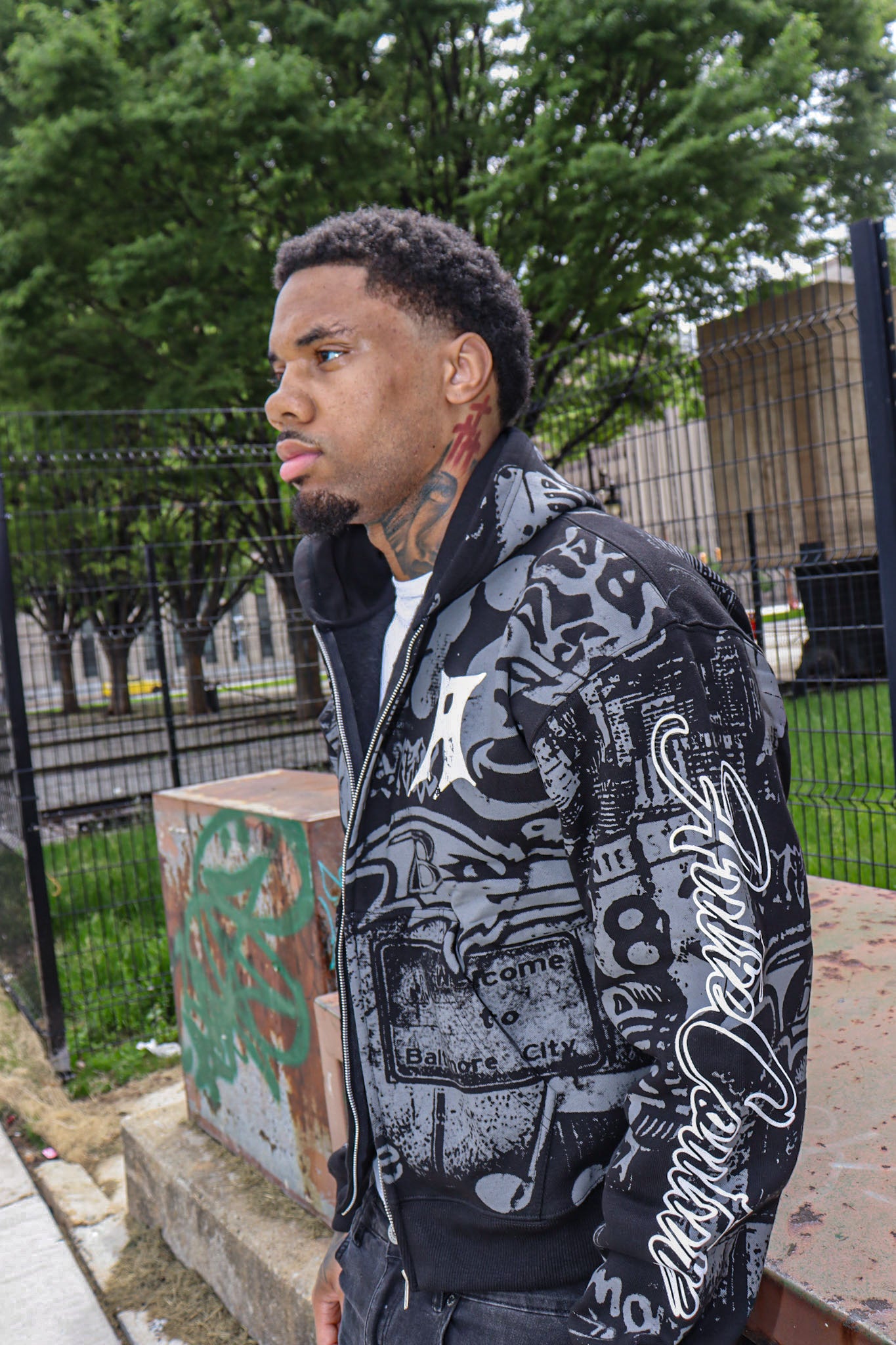 The Culture JACKET - Black